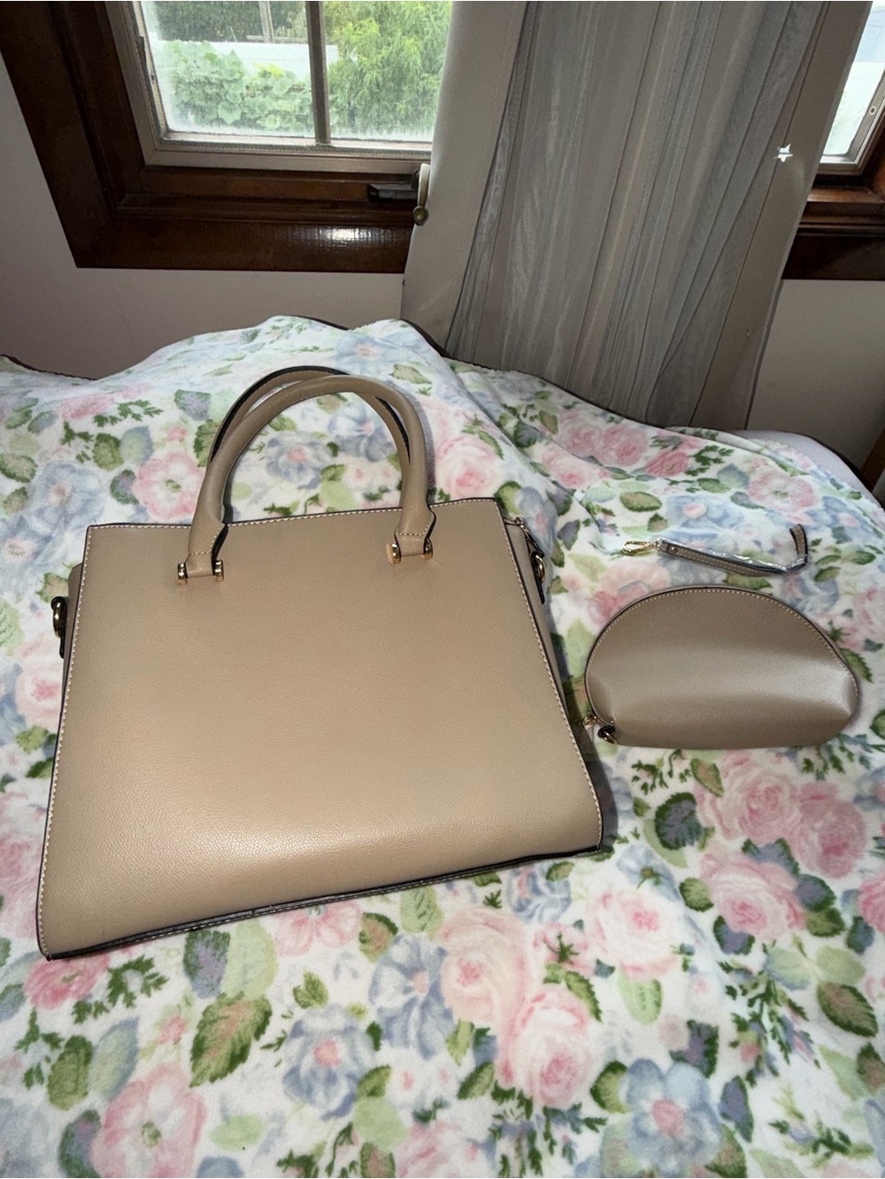 Chic Neutral Tote with Matching Pouch - Taupe